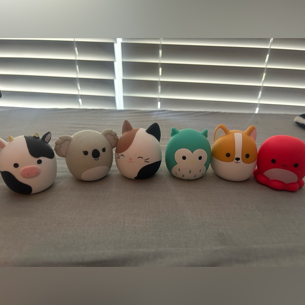 Like new lot of 6 squooshems, not packaging included